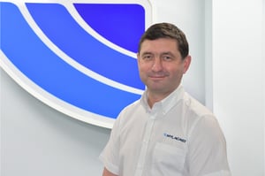 Andrew Peters